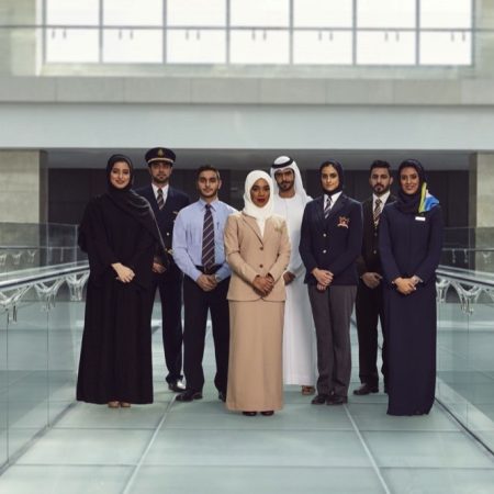 <strong>مجموعة الإمارات تقدم فرصاً جديدة ومتنوعة للمواطنين في معرض “رؤية الإمارات للوظائف 2022”</strong>